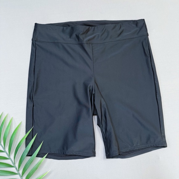 TORRID 9” high rise swim bottoms bicycle shorts, 2X. - Picture 5 of 7